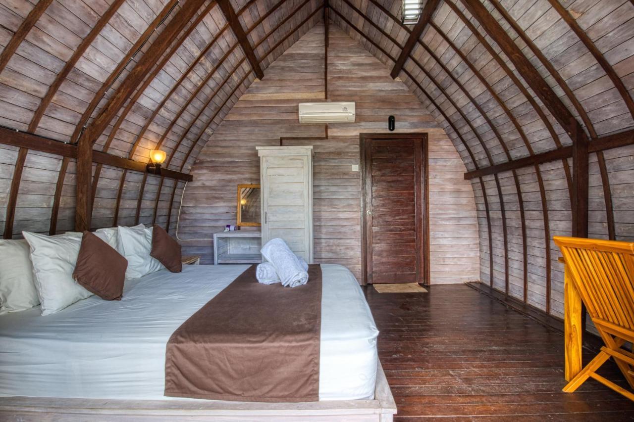 Megaland Bungalow Batununggul Buitenkant foto