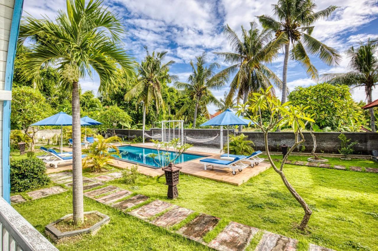 Megaland Bungalow Batununggul Buitenkant foto